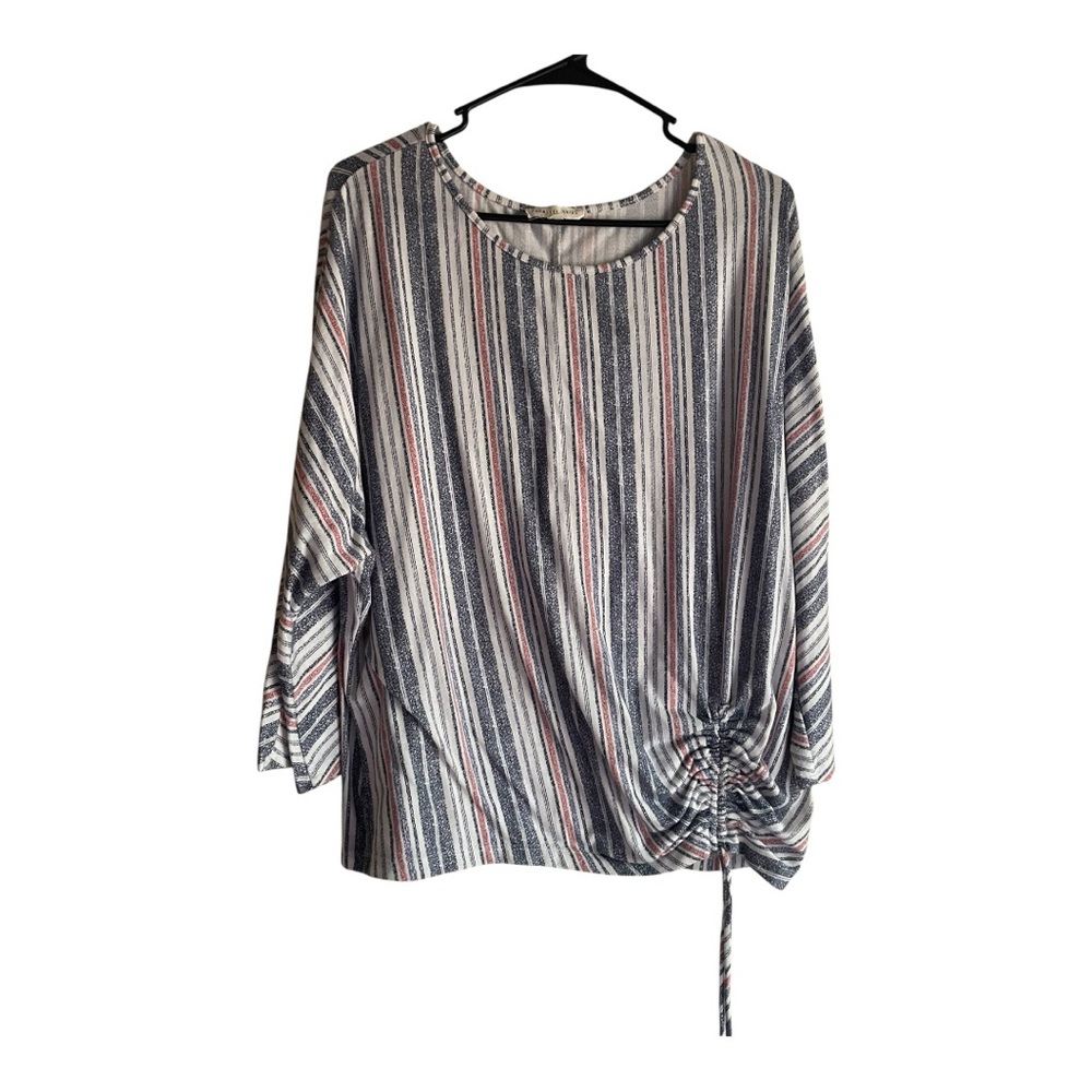 4/$20 Parallel Skies Women’s Size XL Striped Top